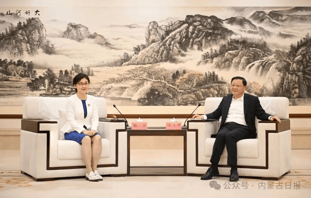 王伟中会见颜宁