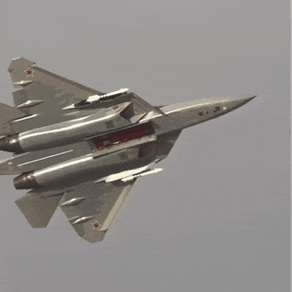 歼-20、F-22“黯然失色”？苏-57S打开弹舱惊现4枚X-69M，歼-20为何带不了空面导弹？