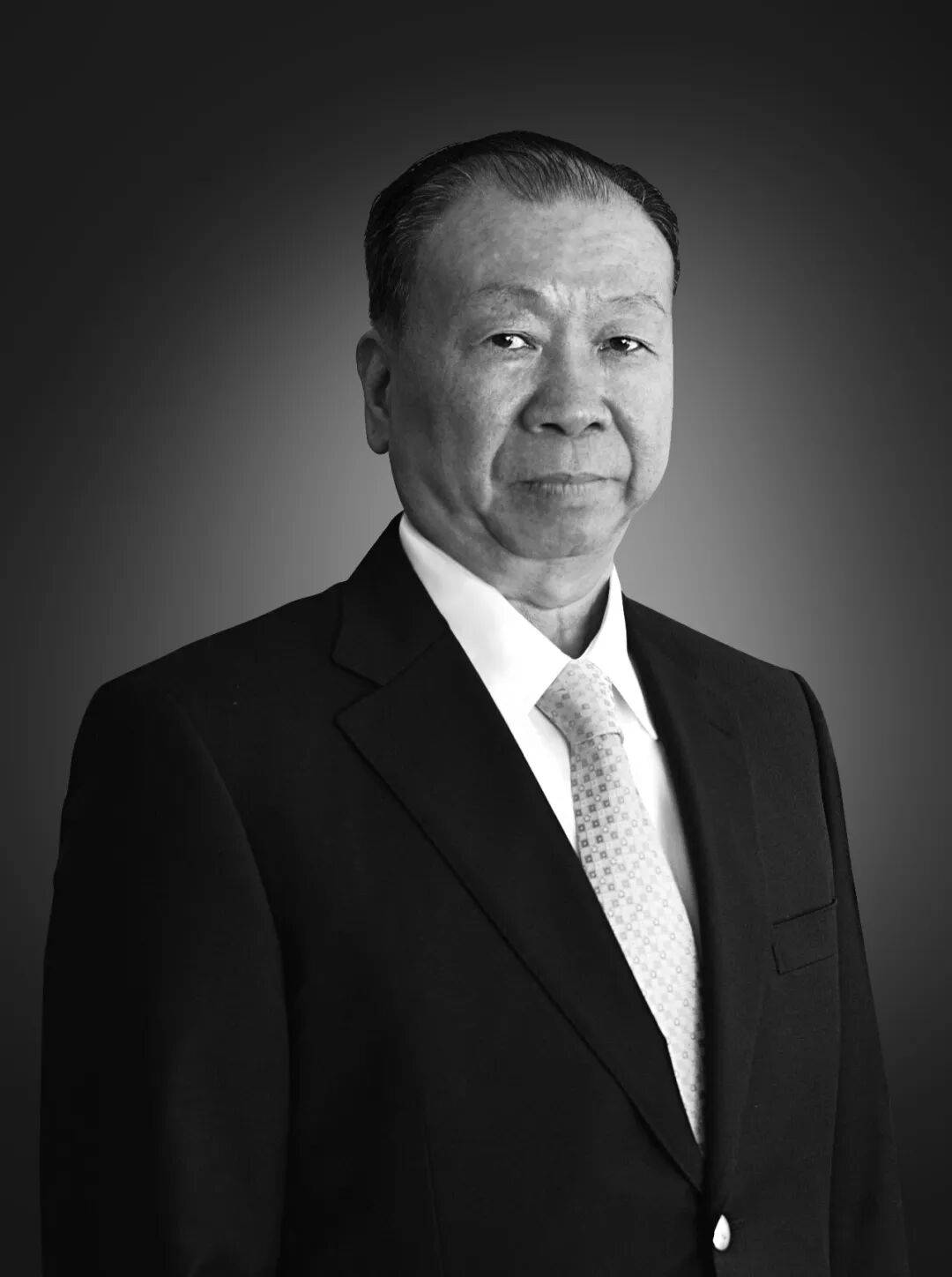 恒安集团深夜讣告：施文博逝世